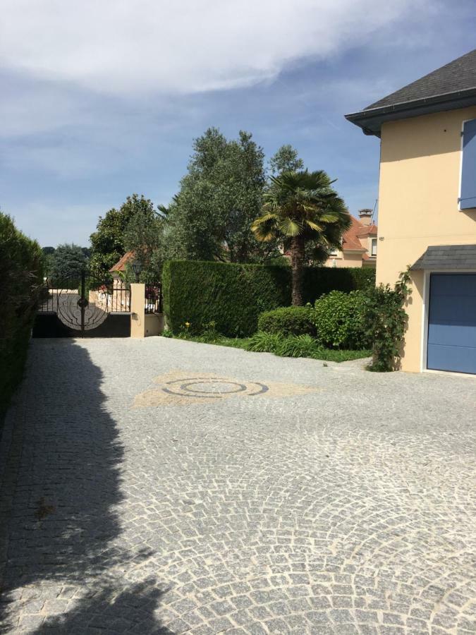 Au Bonheur Villa Idron Dış mekan fotoğraf